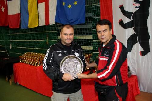 banzai 2013-0272.JPG --- erstellt mit toms-galerie V1.3 - www.tomshaus.de